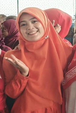 lina ratnasari memed